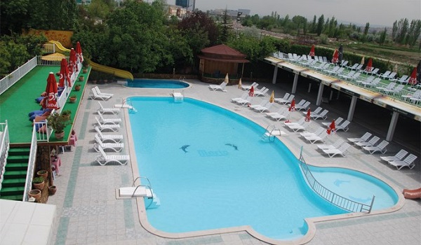 Ankara – Sincan – Etimesgut – Eryaman Kadınlara Özel Yüzme Havuzları