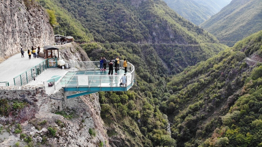 Hatila Vadisi Cam Seyir Terası Nerede – Nasıl Gidilir – Giriş Ücreti – Artvin