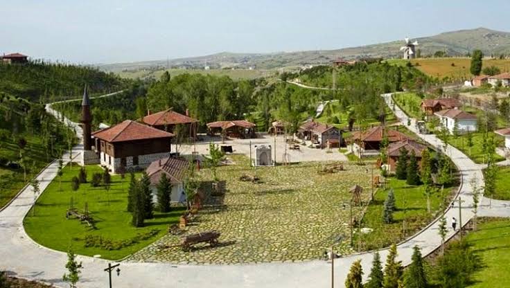 Ankara’da Çocuklarla Gezilecek En İyi 10 Yer? Çocukla Gezilecek Yerler